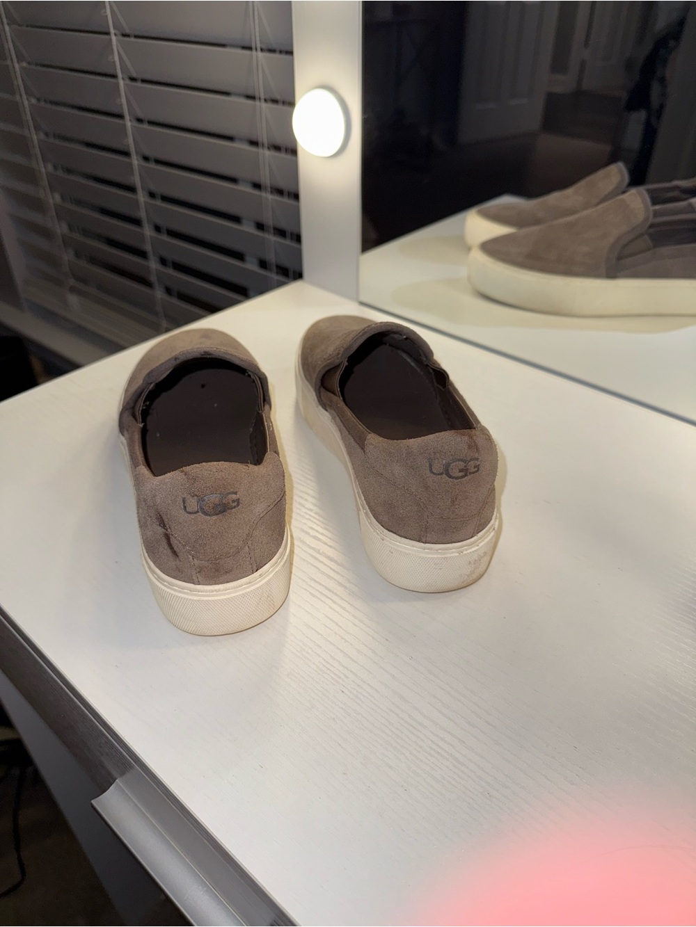 UGG Women’s Taupe Suede Slip-On Sneakers Casual Shoes - Picture 2 of 3